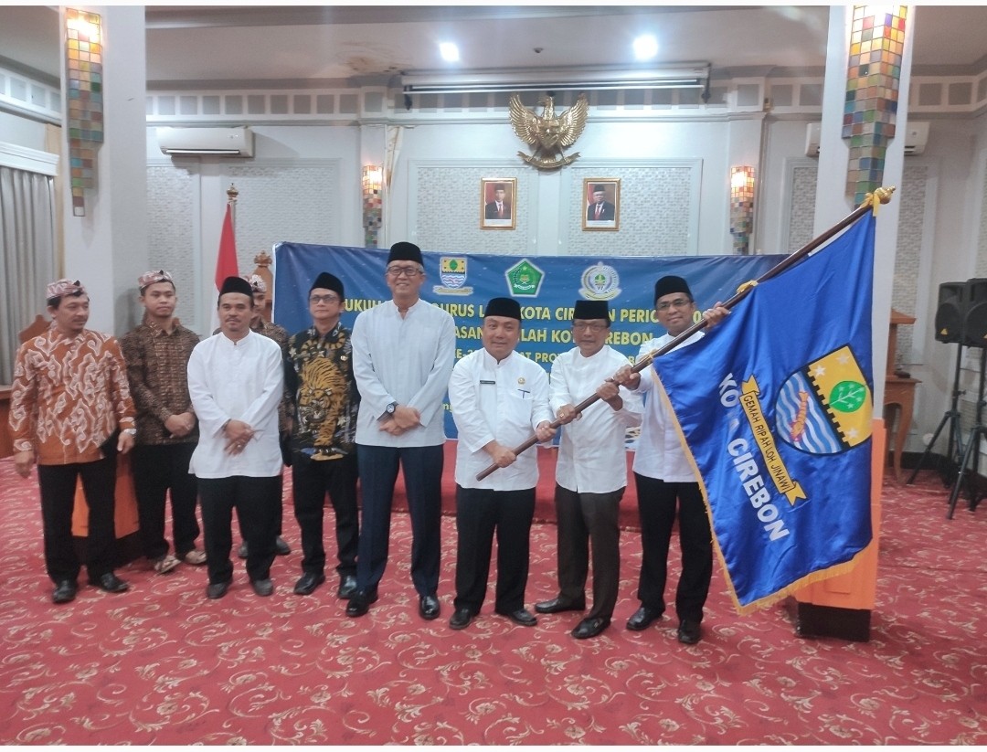 Pj. Wali Kota Cirebon Lepas Keberangkatan Kafilah Kota Cirebon untuk MTQ ke-38 Jabar