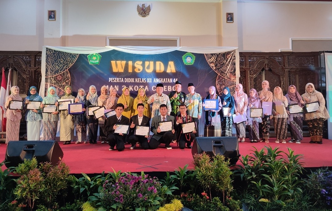 20 Siswa MAN 2 Kota Cirebon Hafidz Quran, Kepala Kemenag Kota Cirebon : Buah Kerja Keras