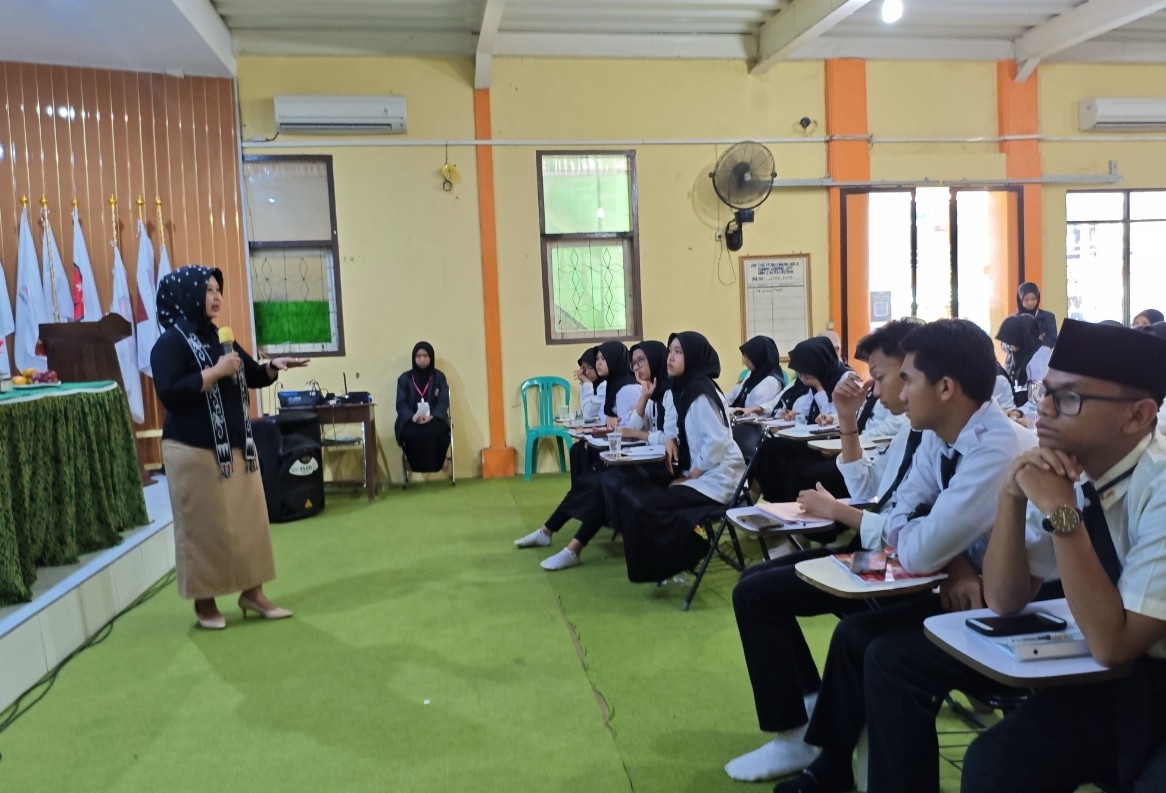 Jumpa Siswa MAN 2 Kota Cirebon, Kepala Kemenag Kota Cirebon Bagikan Ilmu Kepemimpinan