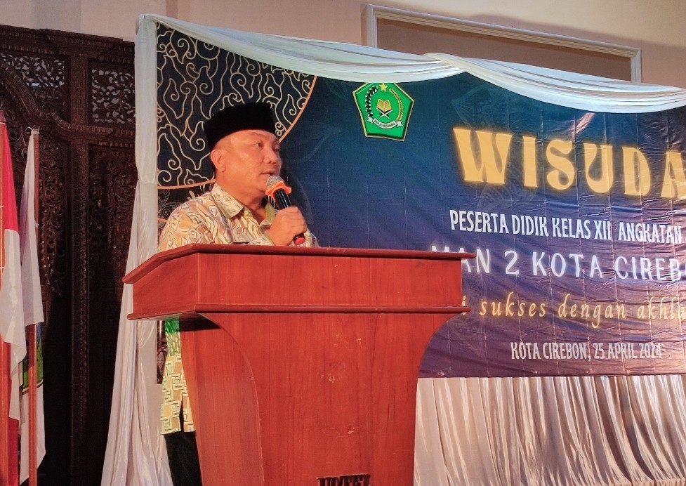 256 Siswa MAN 2 Kota Cirebon Diwisuda, Kepala Kemenag Kota Cirebon : Langkah Awal Indonesia Emas